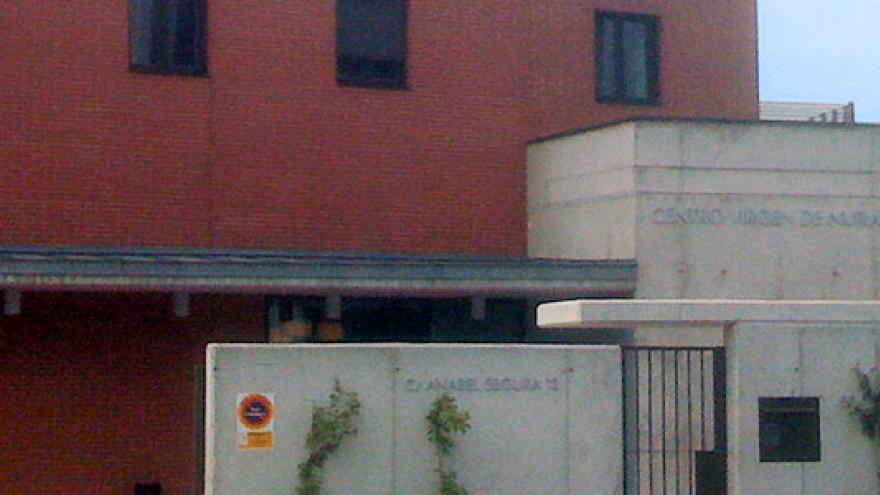 Fachada de la Residencia APSURIA Virgen de Nuria