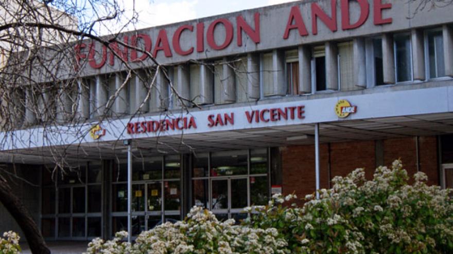 Fachada de la Residencia San Vicente Fundación ANDE