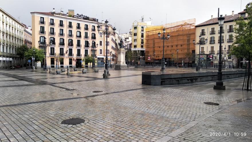 Plaza de Ópera sin gente por el estado del alarma