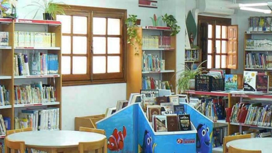 Interior Biblioteca de Chinchón
