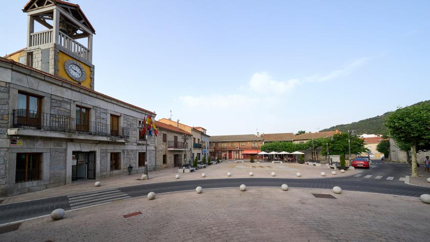 Moralzarzal - Plaza de la Constitución