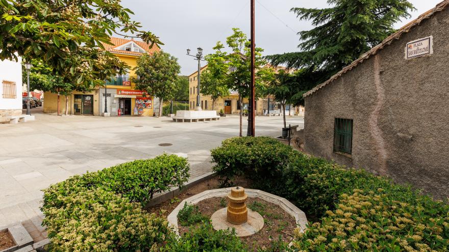 Navalafuente - Plaza de San Bartolomé