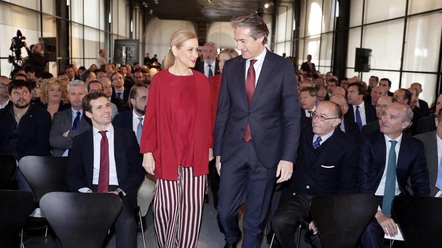 Cristina Cifuentes junto a Íñigo de la Serna en la presentación del Plan de Cercanías