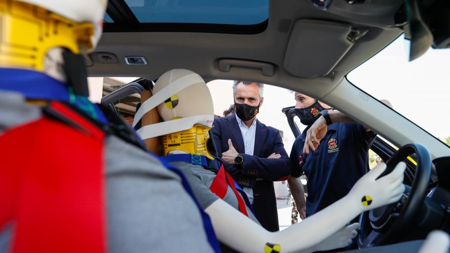 Carlos Novillo en una jornada de seguridad vial en el Parque de Bomberos de Alcobendas