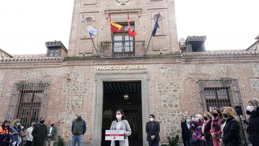 Díaz Ayuso Sevilla la Nueva