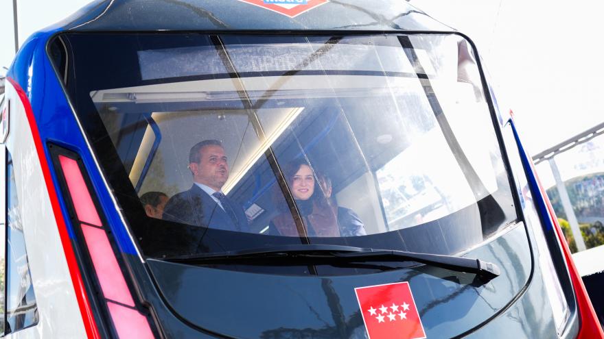 La presidenta Isabel Díaz Ayuso durante la presentación del Tren del Futuro de Metro