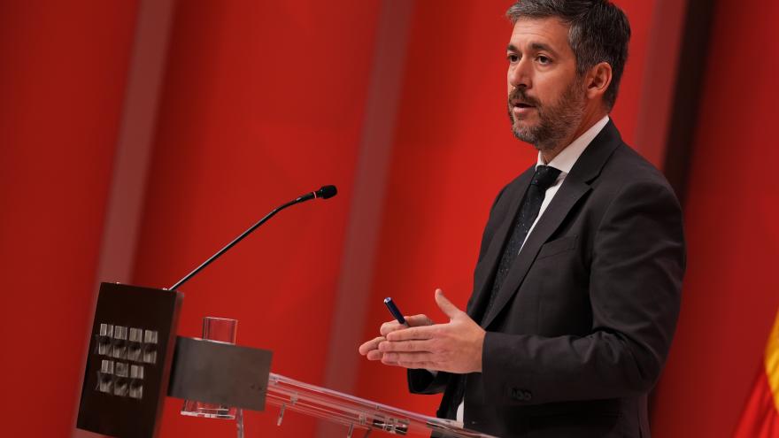 El portavoz Miguel Ángel García Martín atiende a los medios de comunicación