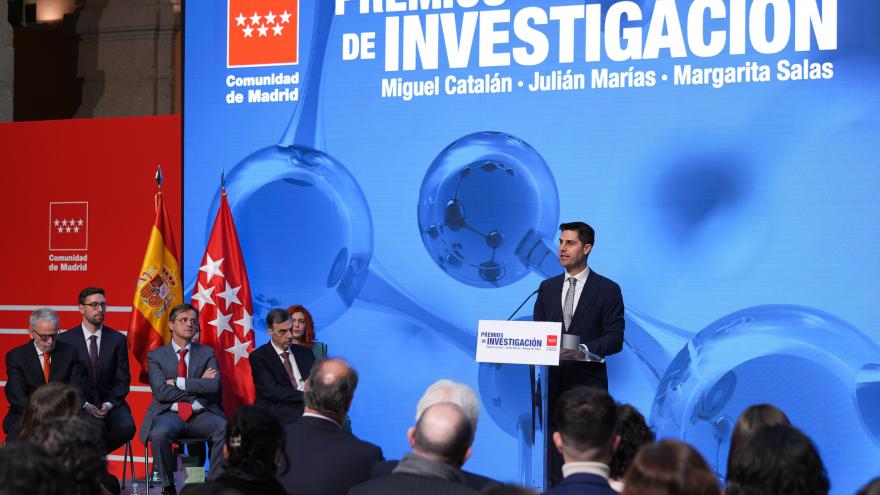 El consejero Emilio Viciana durante la entrega de los Premios de Investigación