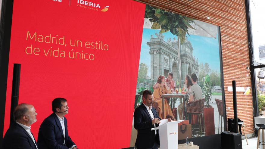 El consejero Mariano de Paco en Bogotá
