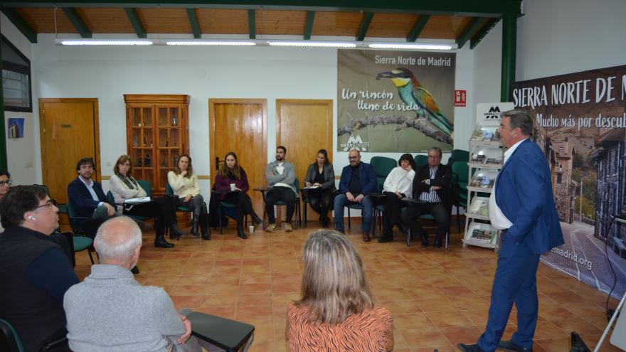 Imagen de cabecera #0 de la página de "La Comunidad de Madrid ampliará el número de rutas temáticas por la Sierra Norte para dar a conocer su riqueza cultural y gastronómica "