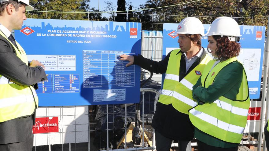 Díaz Ayuso anuncia la bajada del precio del transporte público para los mayores de 65 años