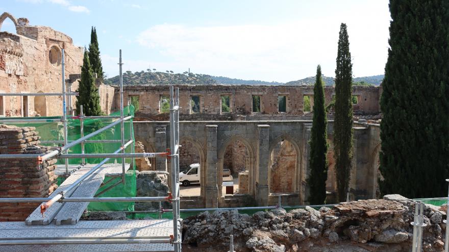 Trabajo de restauración en el Monasterio de Santa María la Real de Valdeiglesias