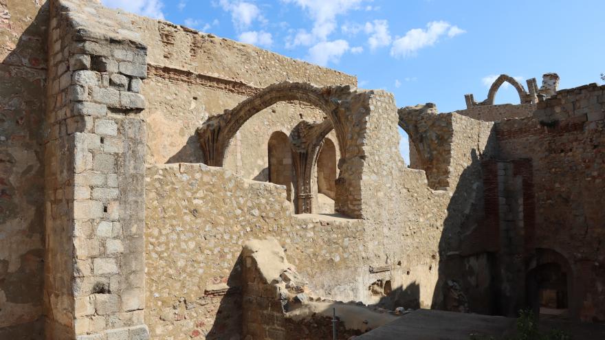 Trabajo de restauración en el Monasterio de Santa María la Real de Valdeiglesias