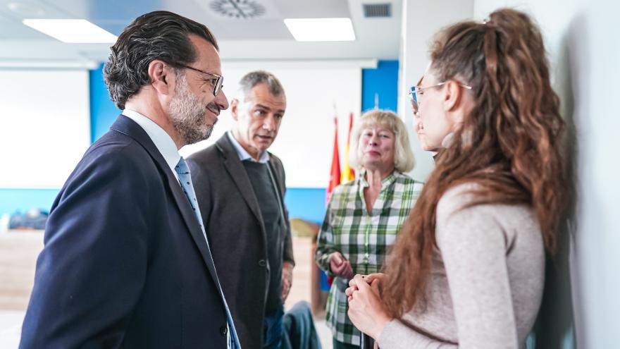 Counselor Javier Lasquetty and Toni Cantó, Director of the Spanish Office