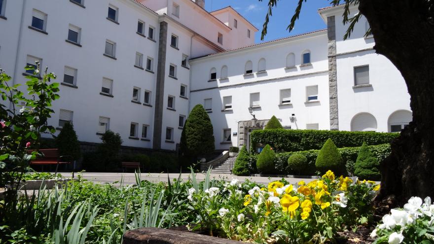 El Hospital Guadarrama en primavera