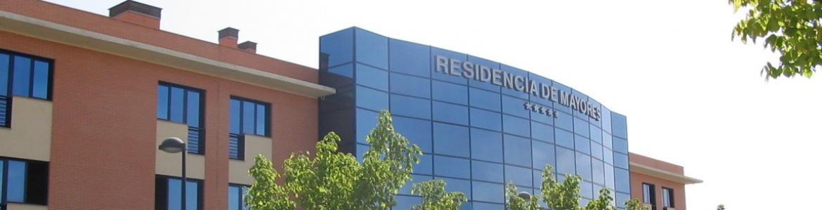 Exterior residencia personas mayores