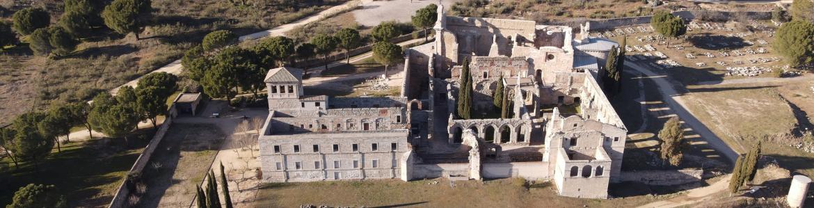 Imagen aérea del Monasterio de Santa María la Real de Valdeiglesias