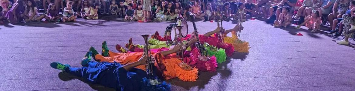 Acrocirkus (itinerante, acrobacia y circo)