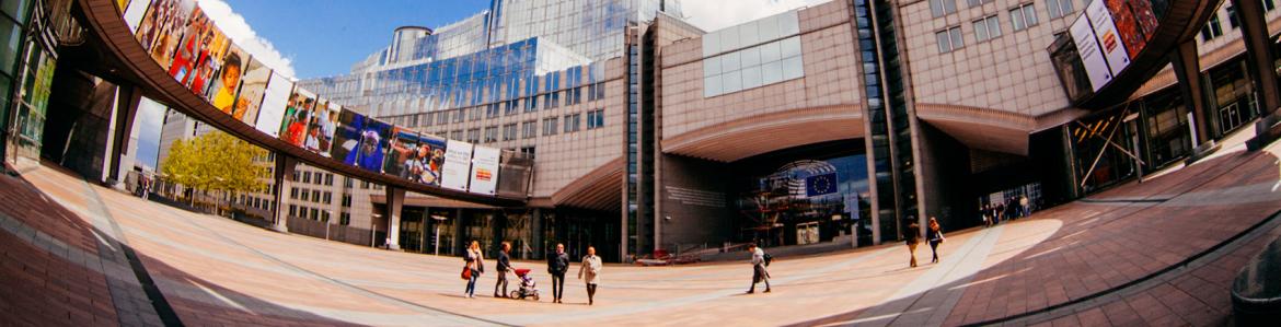 Exterior del edificio del Parlamento de la UE en Bruselas