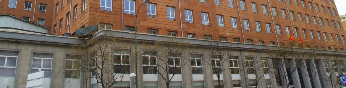 foto del exterior del edificio del hospital del La Princesa