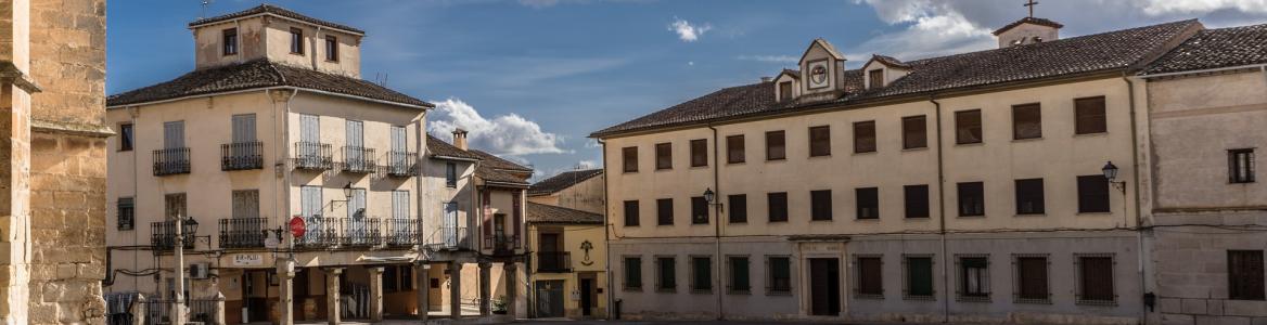 Imagen de la plaza de Torrelaguna