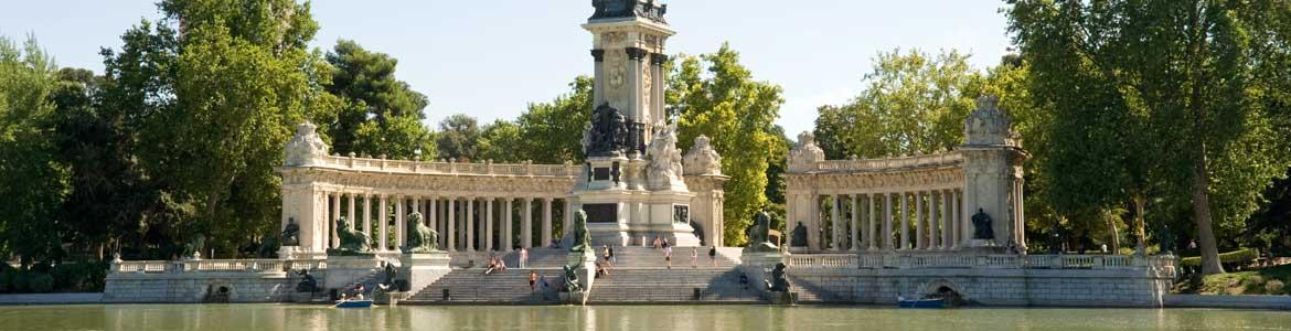 Estatua ecuestre del Rey Alfonso XII