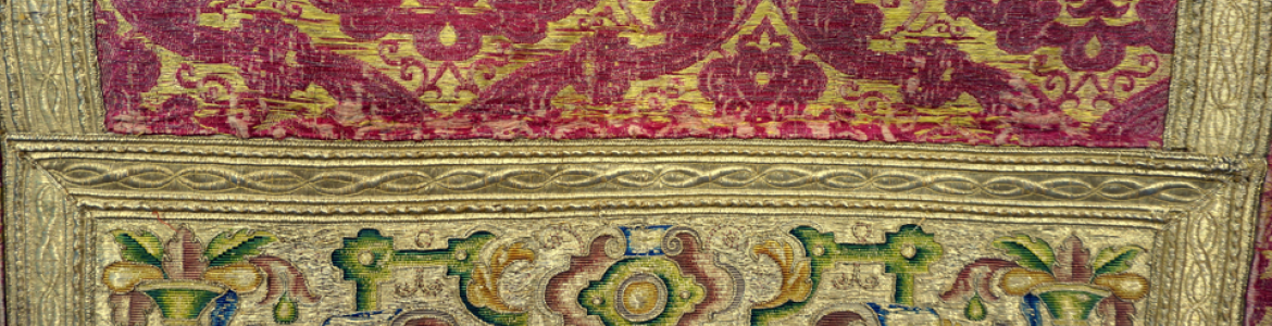Restauración de dos Dalmáticas pertenecientes al denominado “Terno del cardenal Cisneros”
