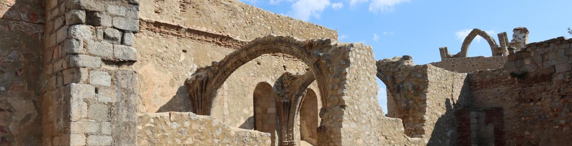 Trabajo de restauración en el Monasterio de Santa María la Real de Valdeiglesias