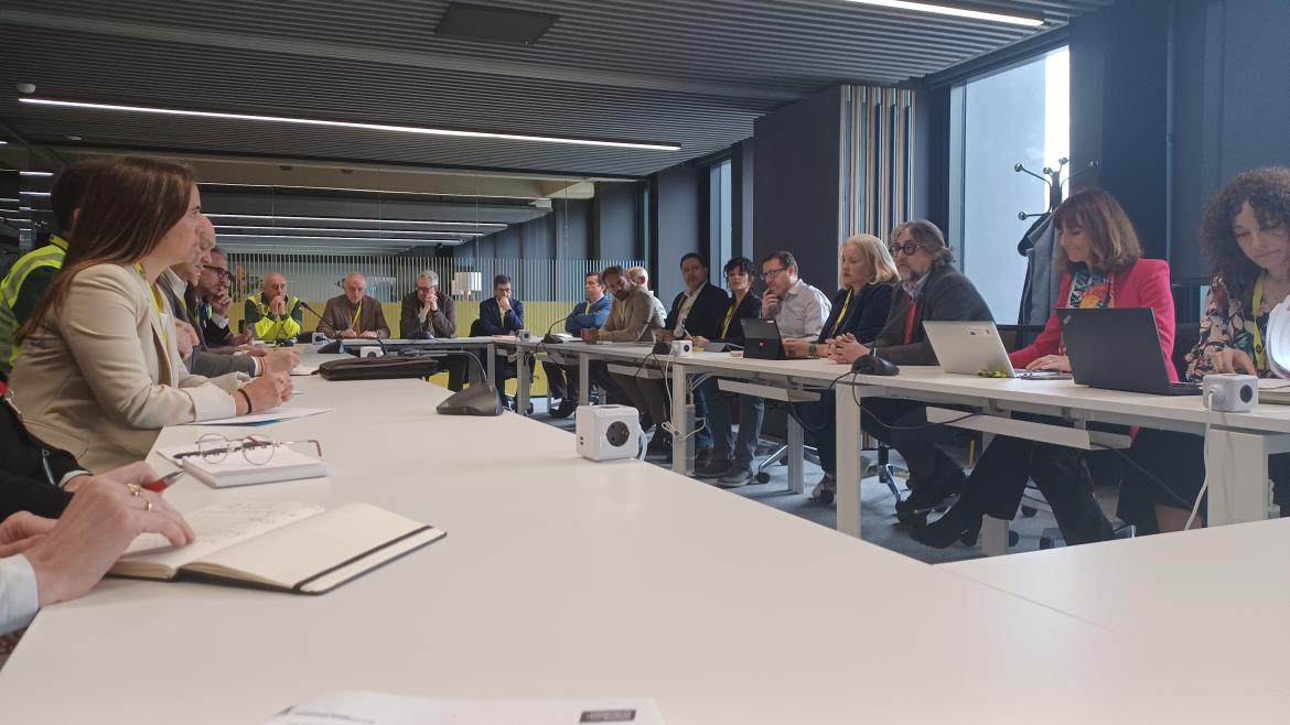 La Comunidad de Madrid presenta el plan de movilidad por las obras del tercer carril de la M-607 El Gobierno regional recomienda el uso del transporte público durante el periodo de ejecución de los trabajos que comienzan mañana