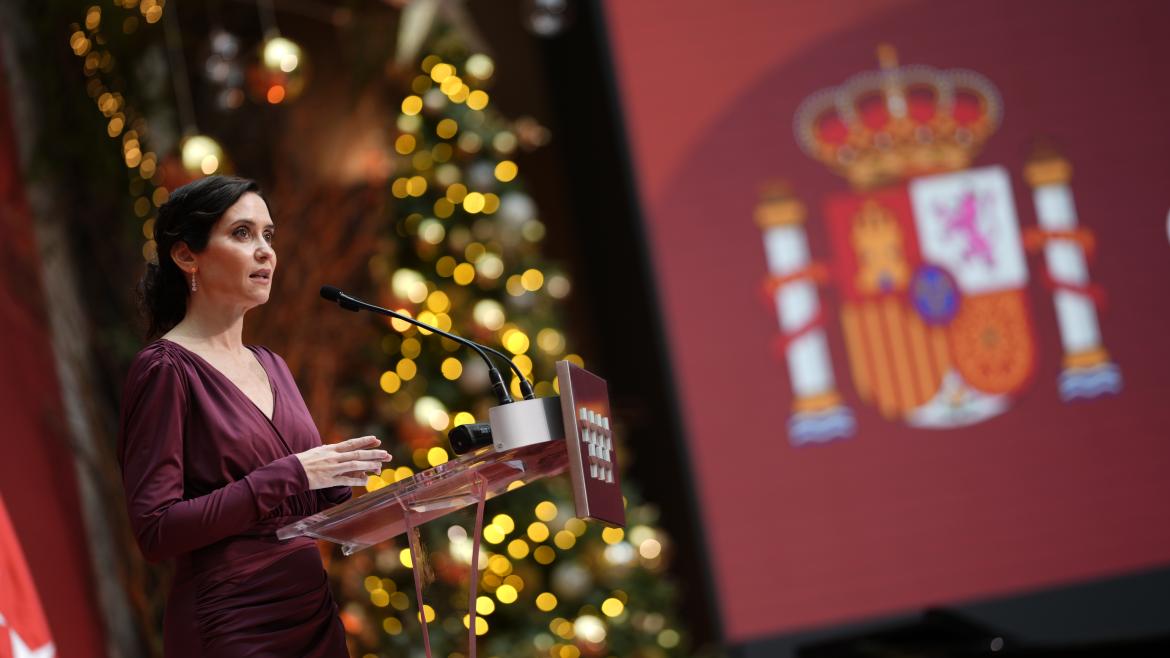 Díaz Ayuso apela a los “hijos de la Transición” en el 47º aniversario de la Constitución Española: “Que nada nos rompa de nuevo” La presidenta Isabel Díaz Ayuso