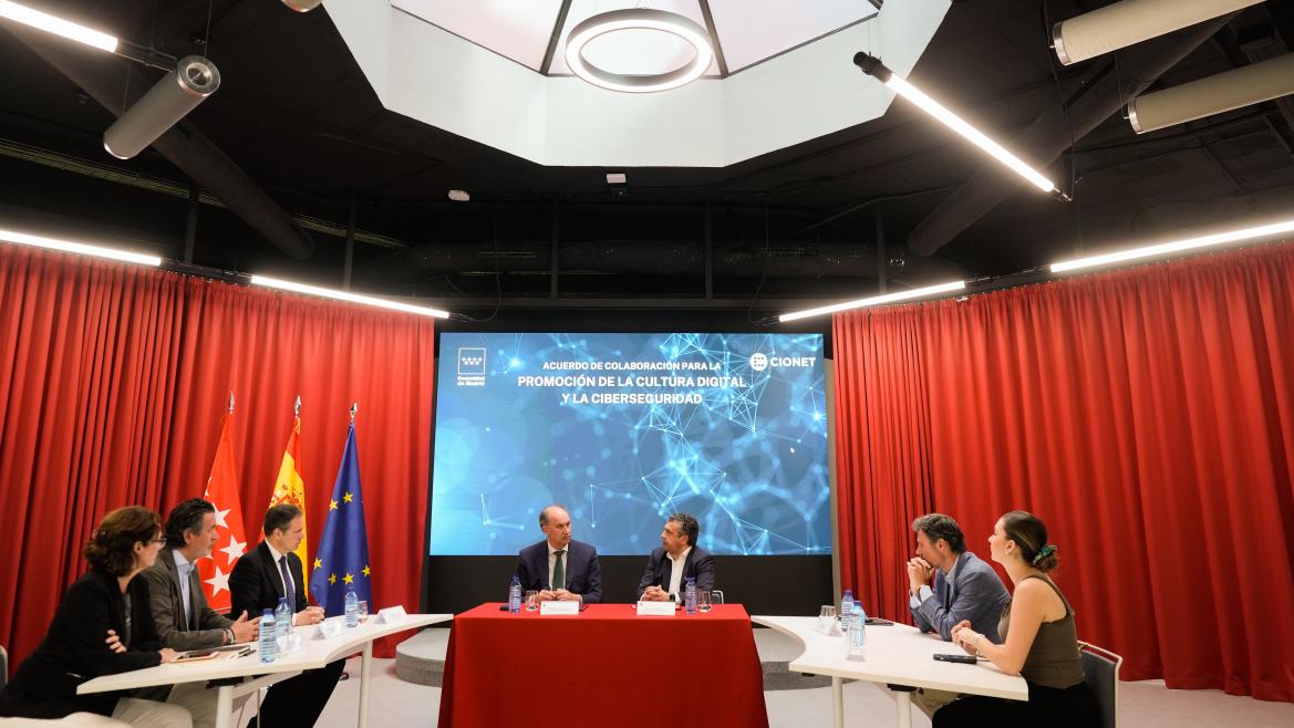 La Comunidad de Madrid y CIONET colaborarán en la organización del Cyber Quest 2026 sobre los nuevos retos de la ciberseguridad El consejero López-Valverde