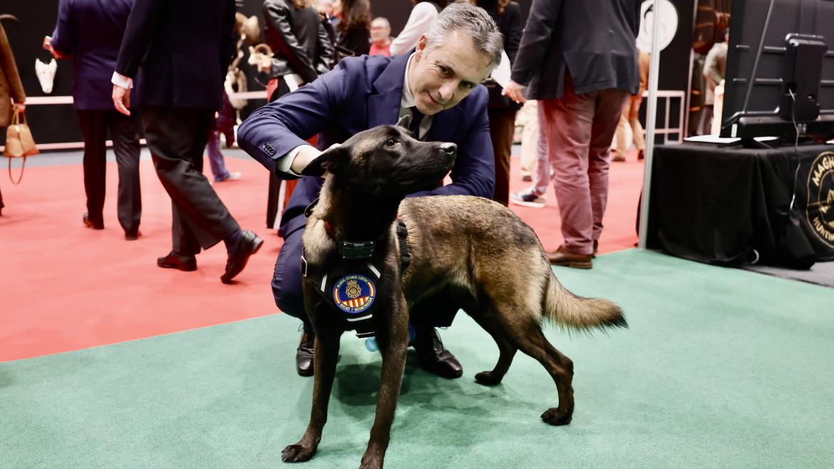 El consejero Carlos Novillo en el reconocimiento de la etiqueta Wildlife Estates La Comunidad de Madrid, reconocida con la etiqueta de calidad por su excelente gestión de la Reserva Nacional de Caza de Sonsaz