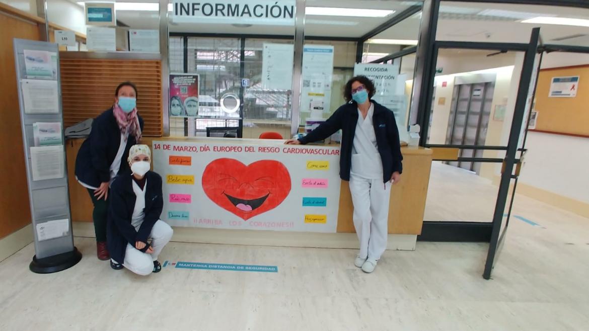 El Centro de Salud Doctor Cirajas celebra con un gran mural el Día Europeo de Prevención del Riesgo Cardiovascular