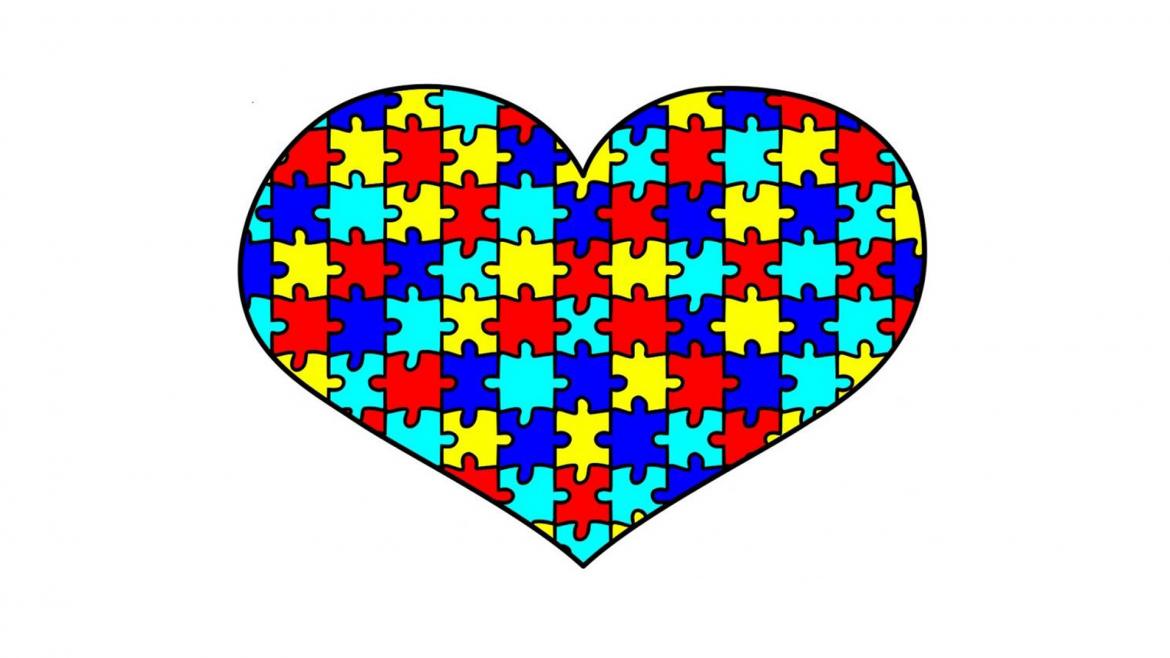 Corazón hecho con piezas de puzzle