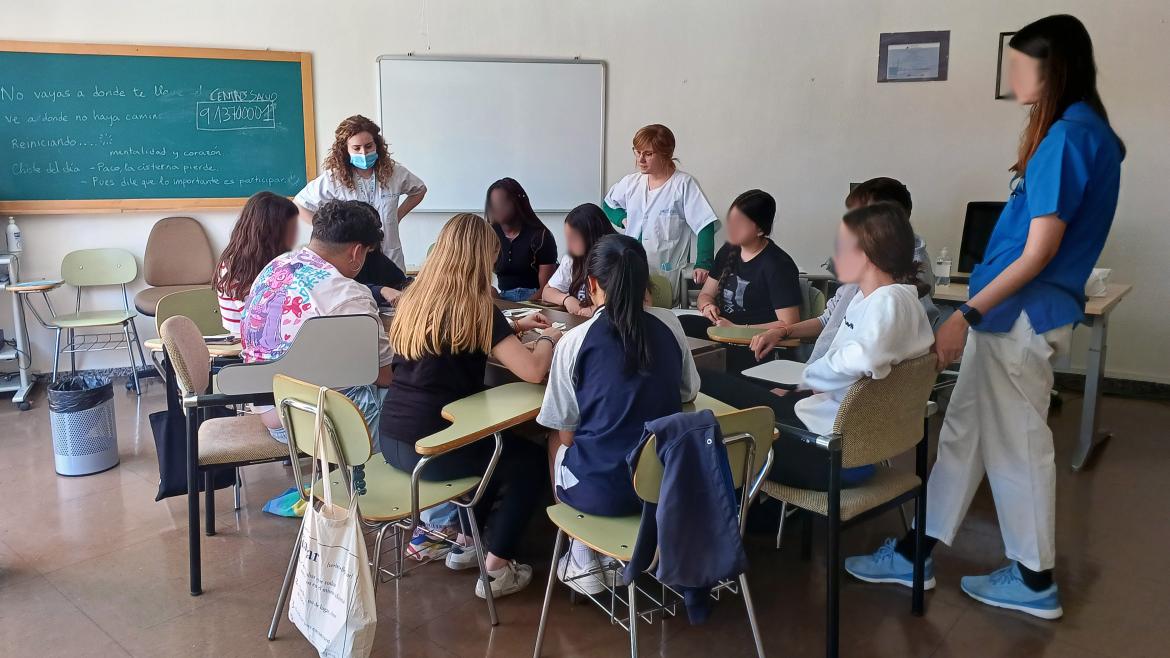 Imagen del artículo Más de 100 Centros de Salud de la Comunidad de Madrid muestran a cerca de 900 alumnos de 4º de la ESO la actividad profesional en Atención Primaria