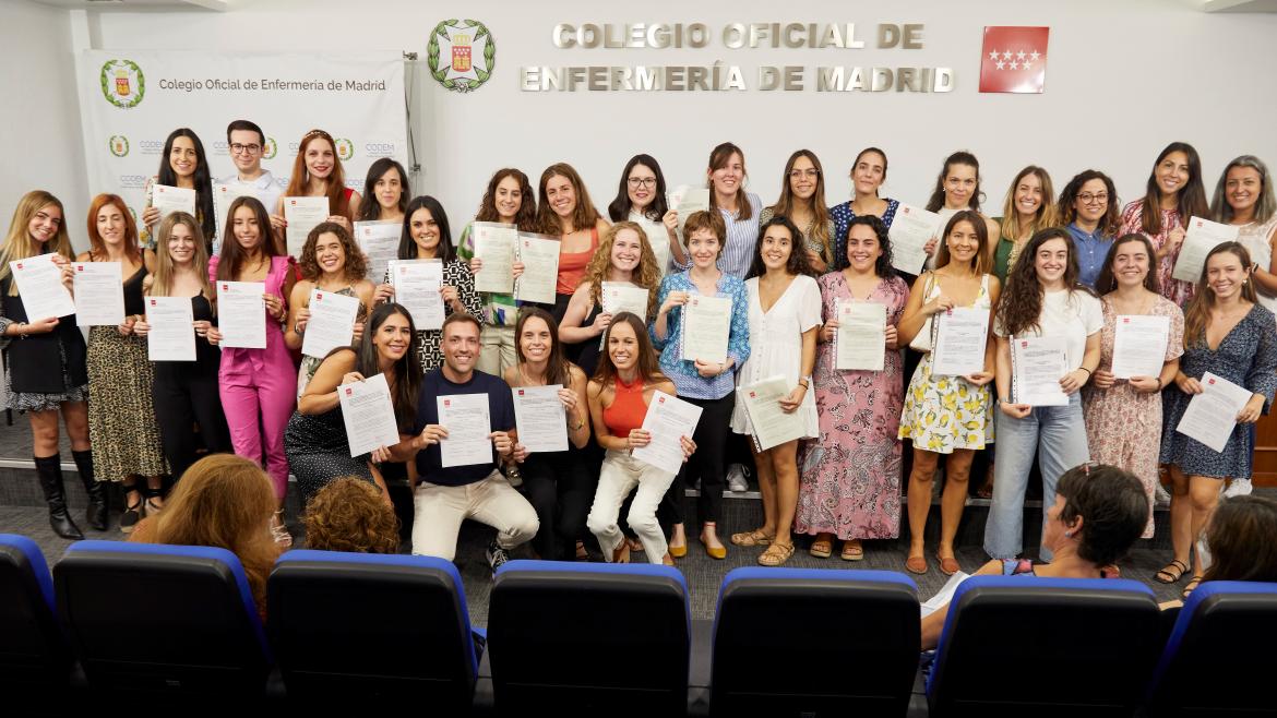 Un total de 42 residentes de Enfermería finalizan su formación este año en la Comunidad Asistentes a la jornada