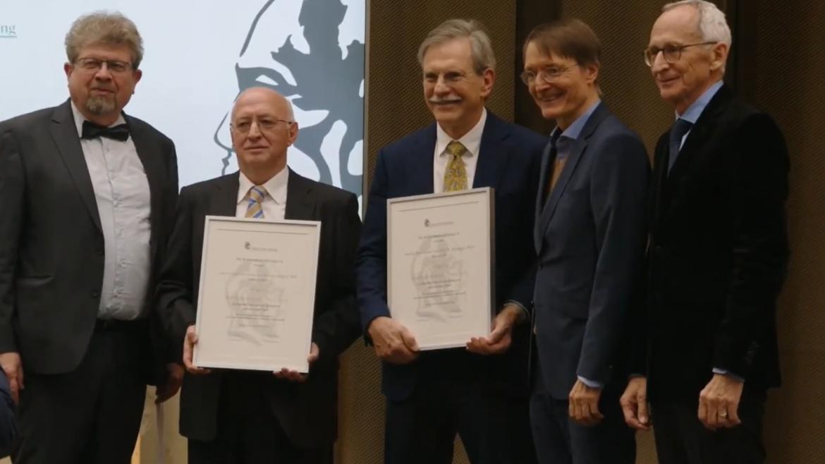 Imagen del artículo El jefe de Inmunología del Hospital de La Princesa recibe el premio Robert Koch de investigación en Berlín