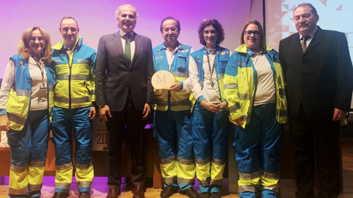Premiados del SUMMA junto al consejero de Sanidad