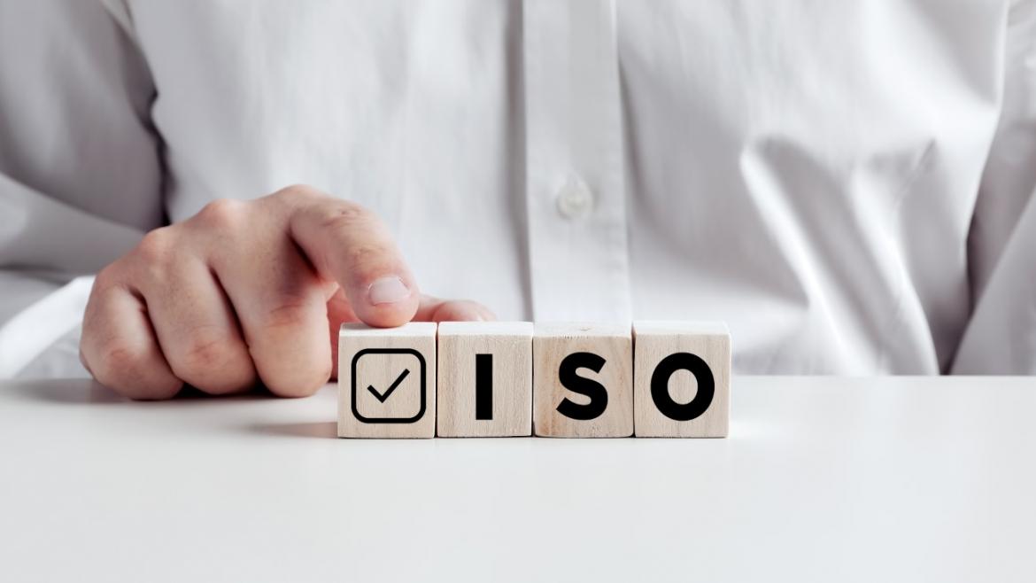 El Servicio de Farmacia de Atención Primaria recibe su primer certificado ISO Imagen de ISO