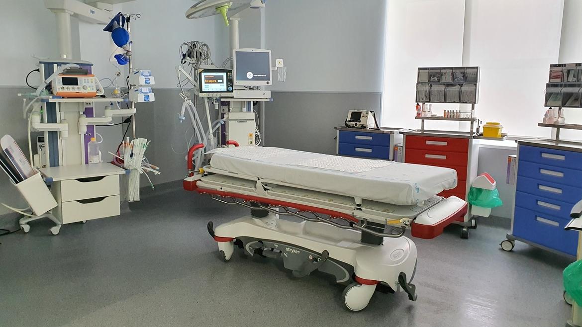 Box de atención inicial UCI Trauma y Emergencias Hospital 12 de Octubre