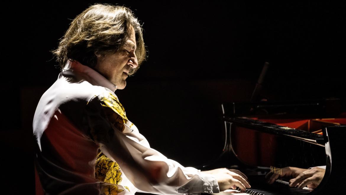 El pianista flamenco Dorantes al piano