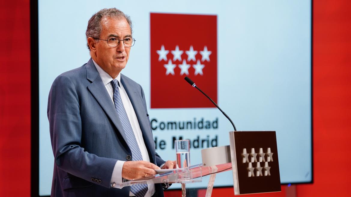 El vicepresidente durante la rueda de prensa