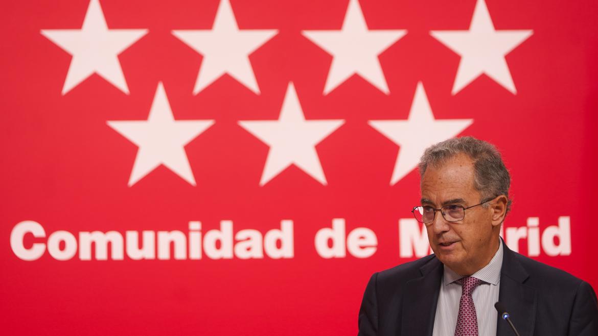 El vicepresidente Enrique Ossorio durante la rueda de prensa