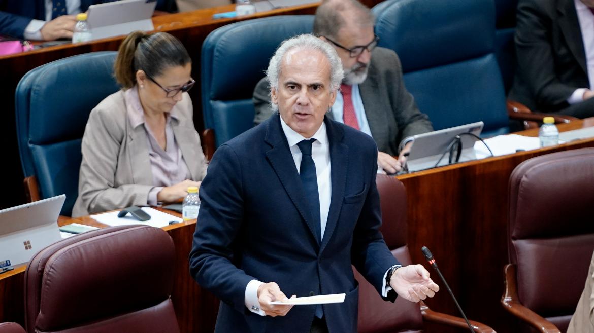 El consejero Enrique Ruiz Escudero interviene en la Asamblea regional