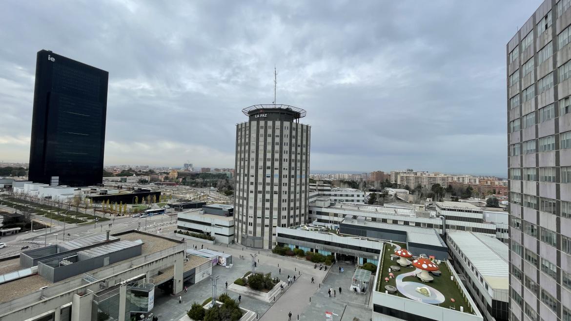 Fachada hospital La Paz