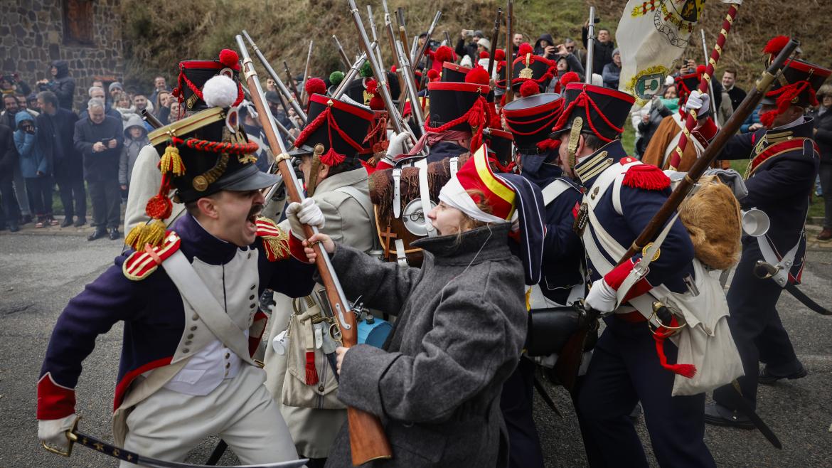 La Comunidad de Madrid conmemora la batalla  de Somosierra, símbolo de la defensa de la libertad y la soberanía nacional
