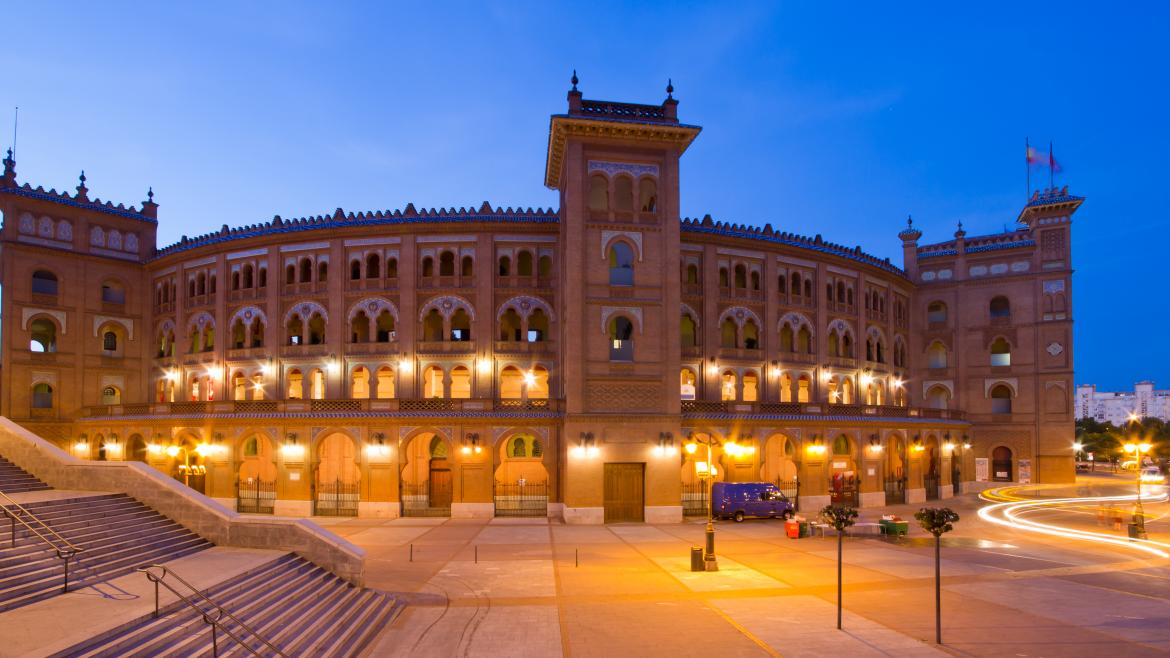 Plaza de toros de Las Ventas de noche