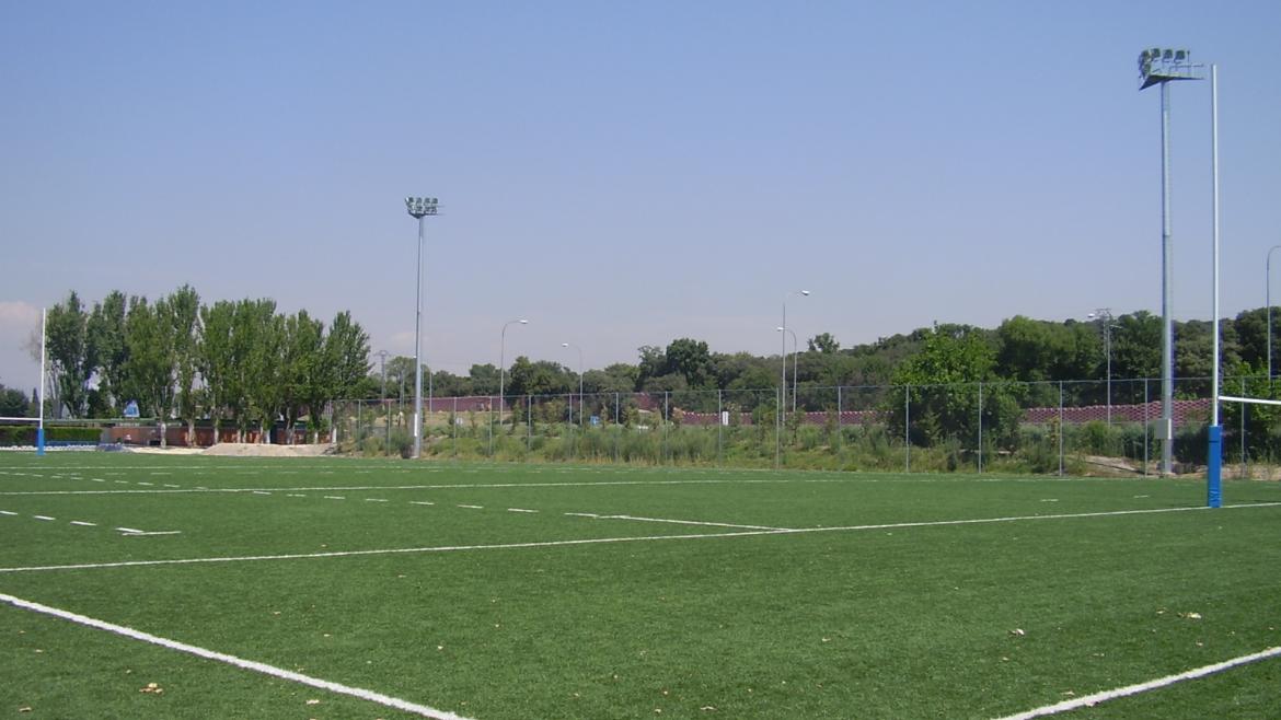 CAMPO DE RUGBY Y MELENER