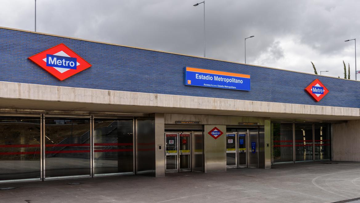 Estación de Metro Metropolitano