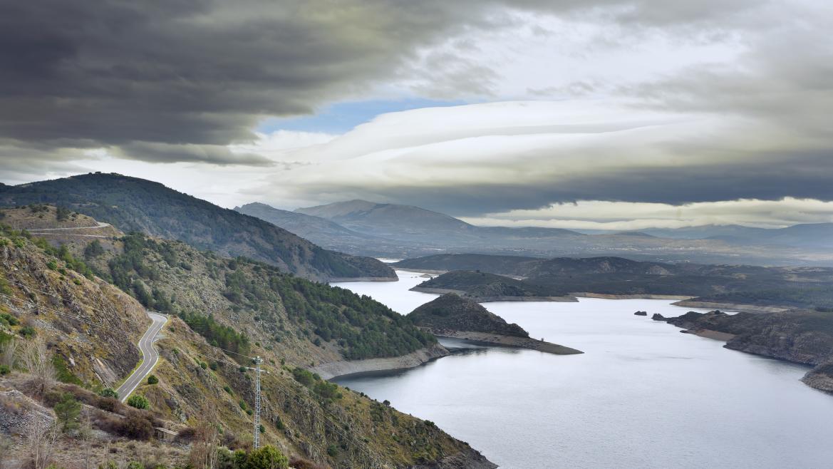 Vista de la presa de El Atazar